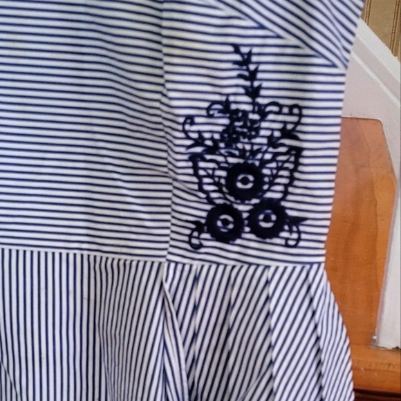 BROOKS BROTHERS Cotton Blue White Striped Peplum Top Size 10P - Picture 6 of 10